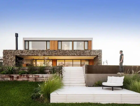 Home Improvement Center Makes Dream Homes Possible